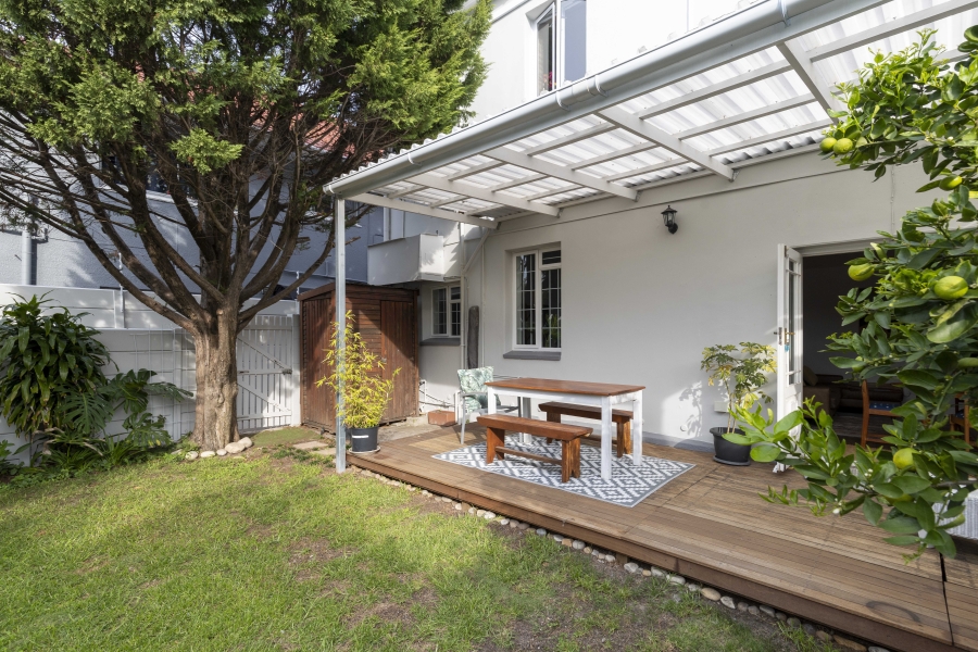 2 Bedroom Property for Sale in Claremont Western Cape